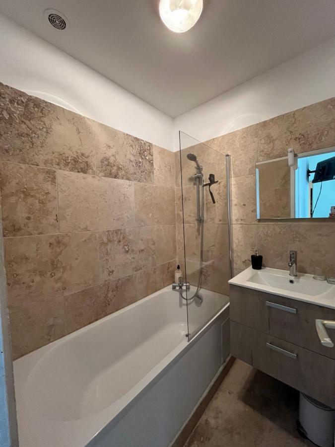 Appartement Le Cocon De La Roquette Arles